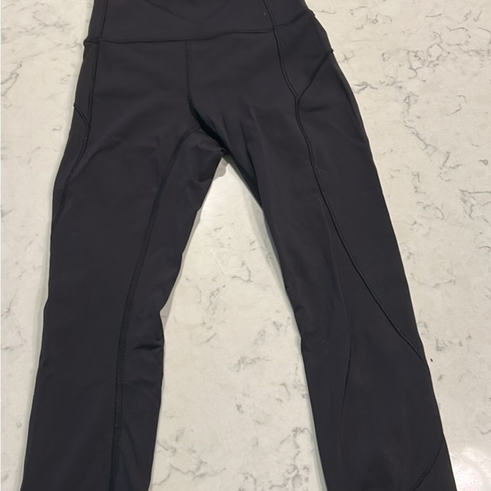 Lululemon Black High-Waisted Leggings (Wunder Under)
